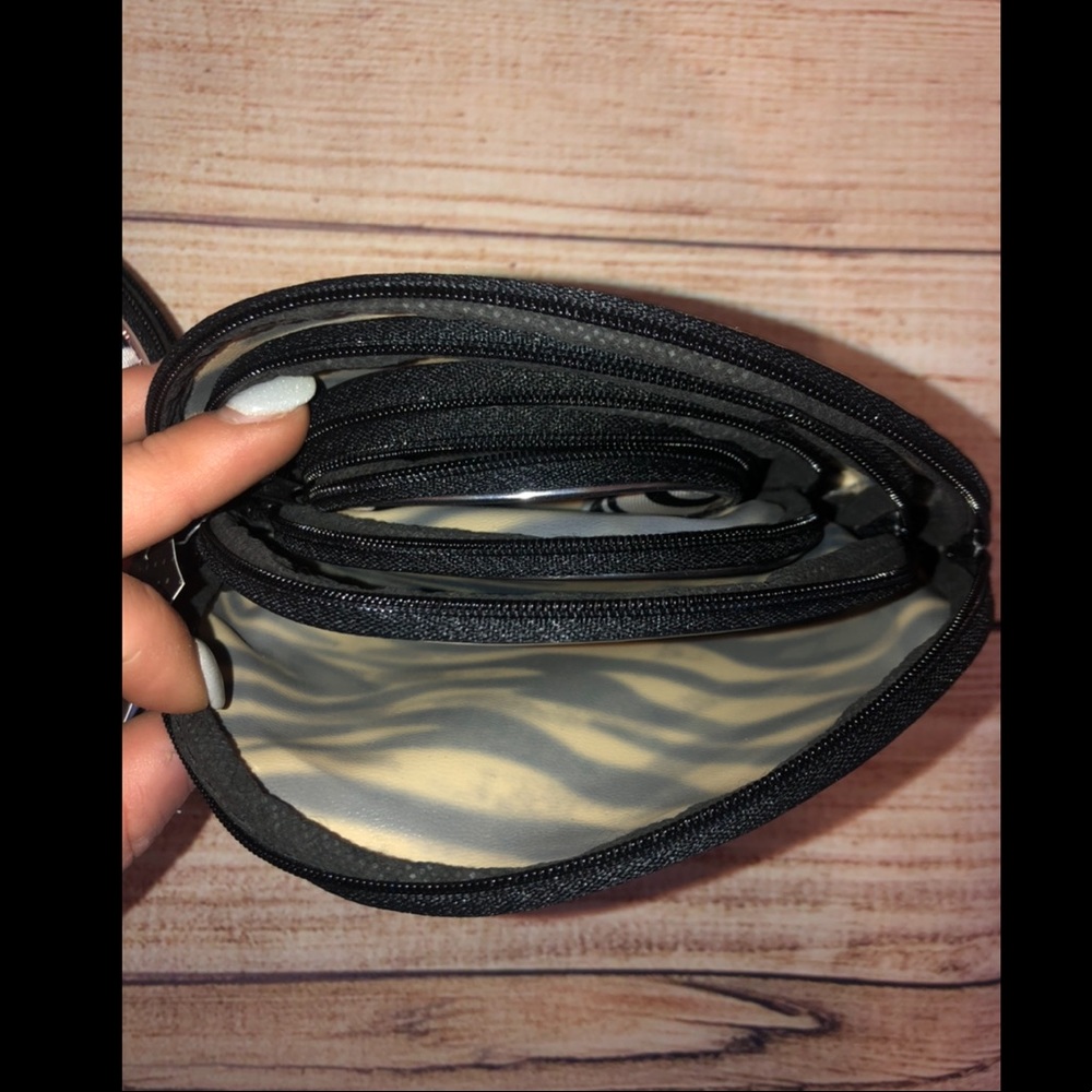 🦓 5pc Cosmetic bag set - Picture 7 of 7